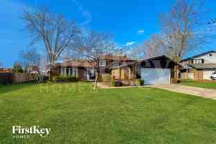 135 Boulder Ct - Photo 1 of 1