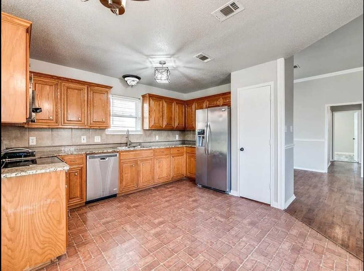 942 Jacobs Crossing Ct - Photo 6 of 13