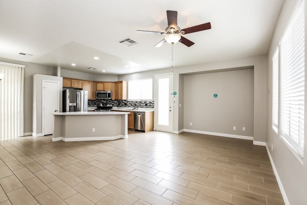 5537 Riva Del Lago Ct - Photo 4 of 17