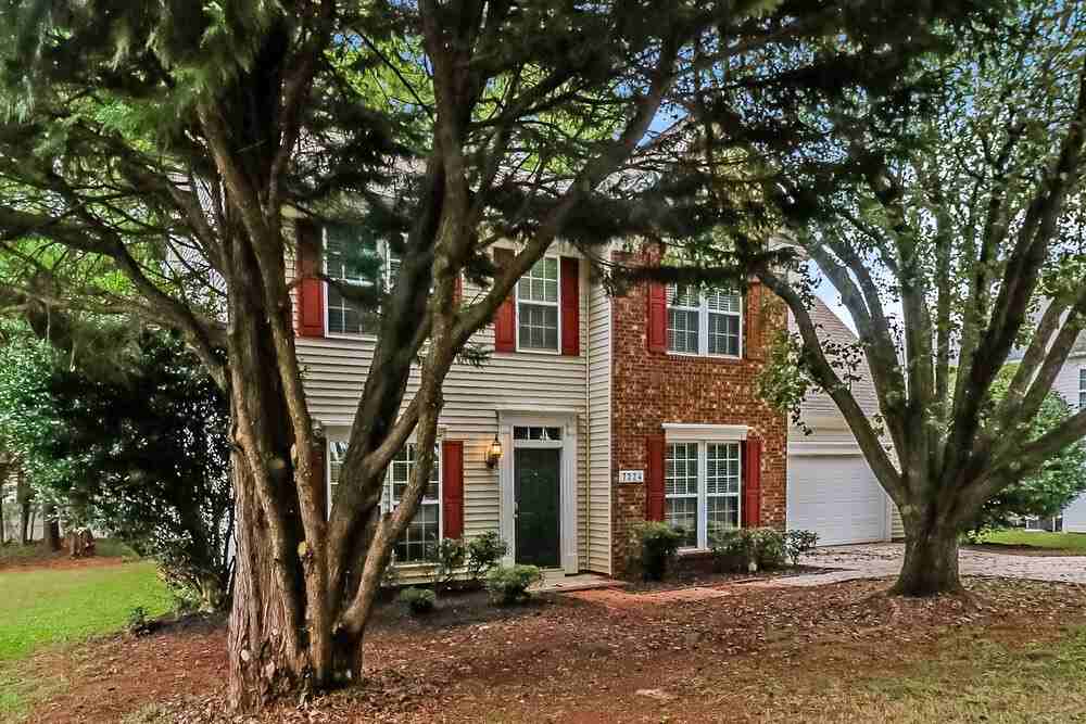 7224 Rock Island Rd - Photo 4 of 17