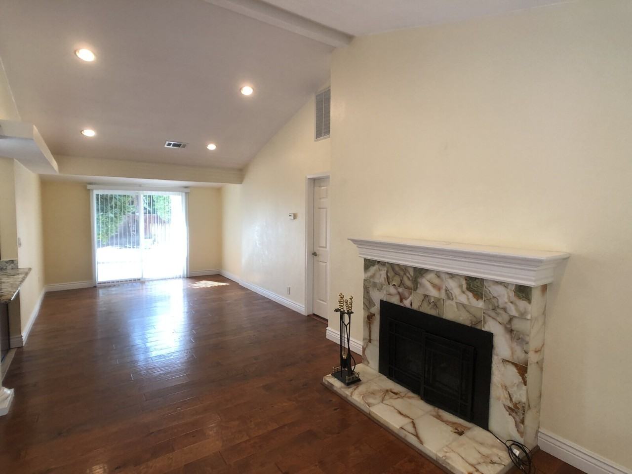 3180 Dorcich St - Photo 3 of 17