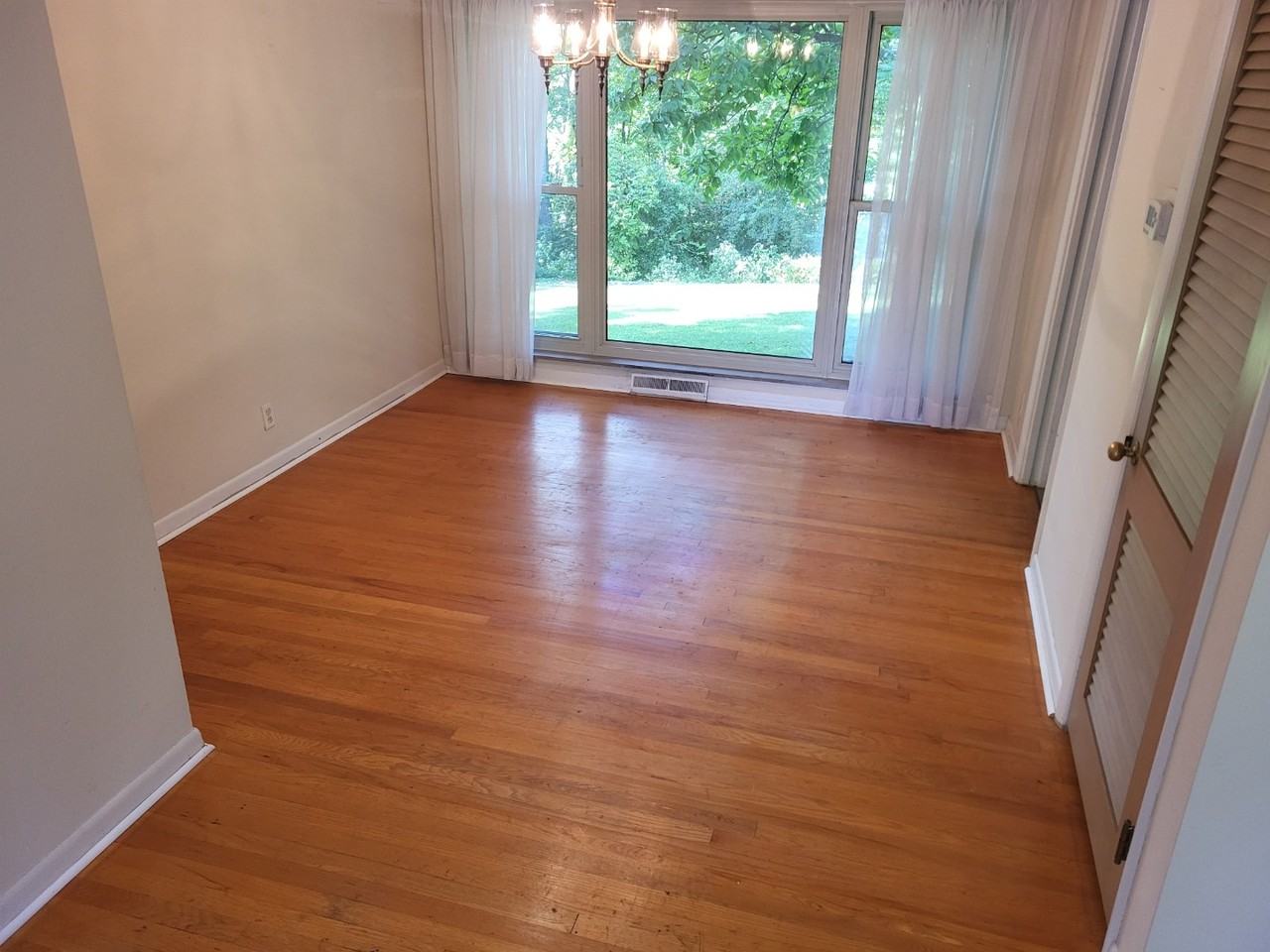 5858 Cherokee Dr - Photo 3 of 12