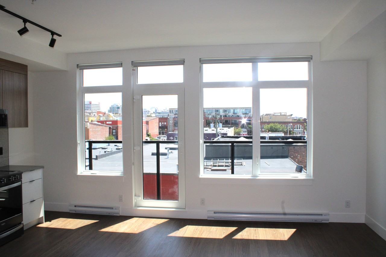 515 Chatham Street #422 - Photo 7 of 24