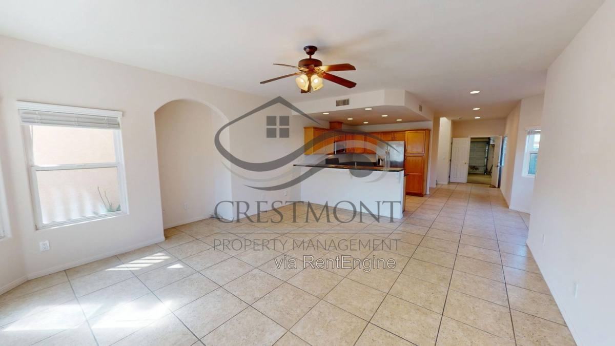 256 Elm Ave - Photo 2 of 20
