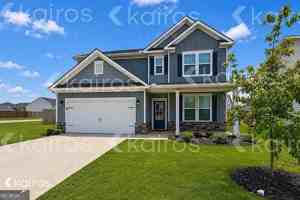 featured image of 101 Silver Maple Ln