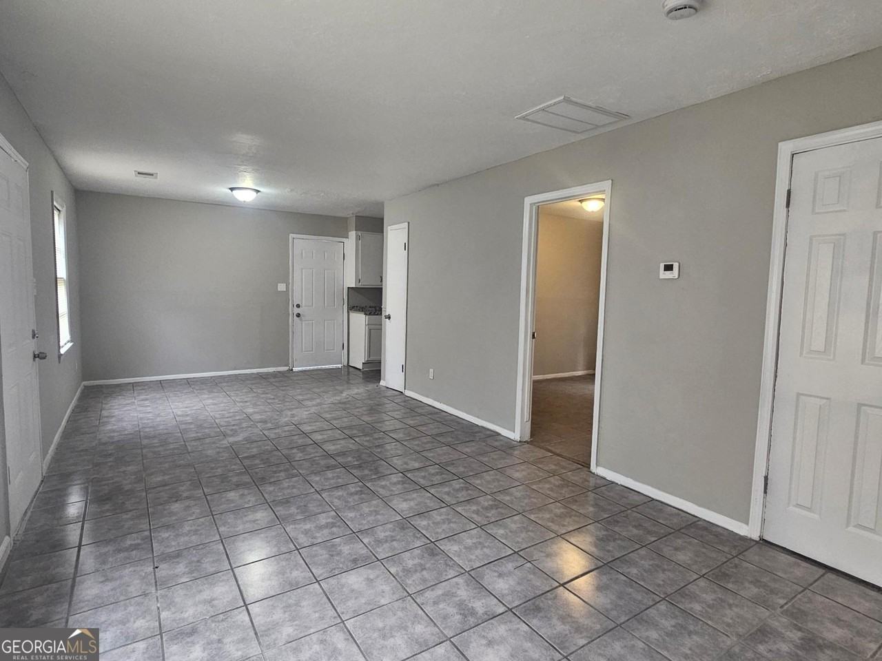 2810 Jadan Pl - Photo 5 of 8