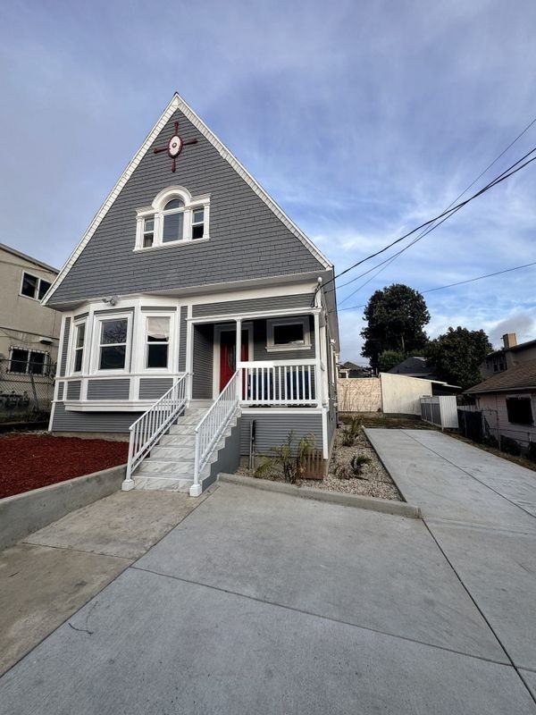 2658 23rd Ave - Photo 2 of 7