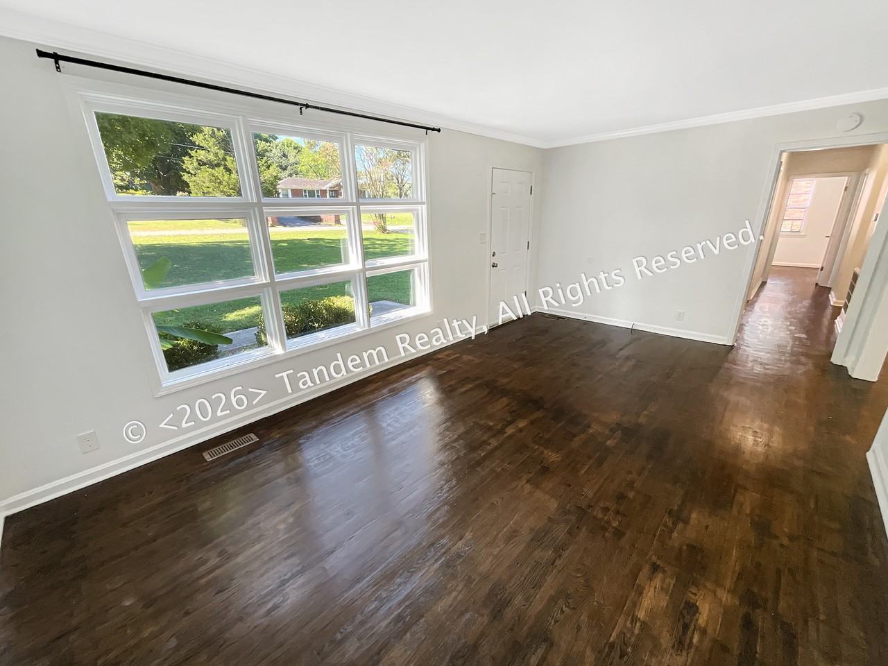 305 Browning Rd - Photo 2 of 20