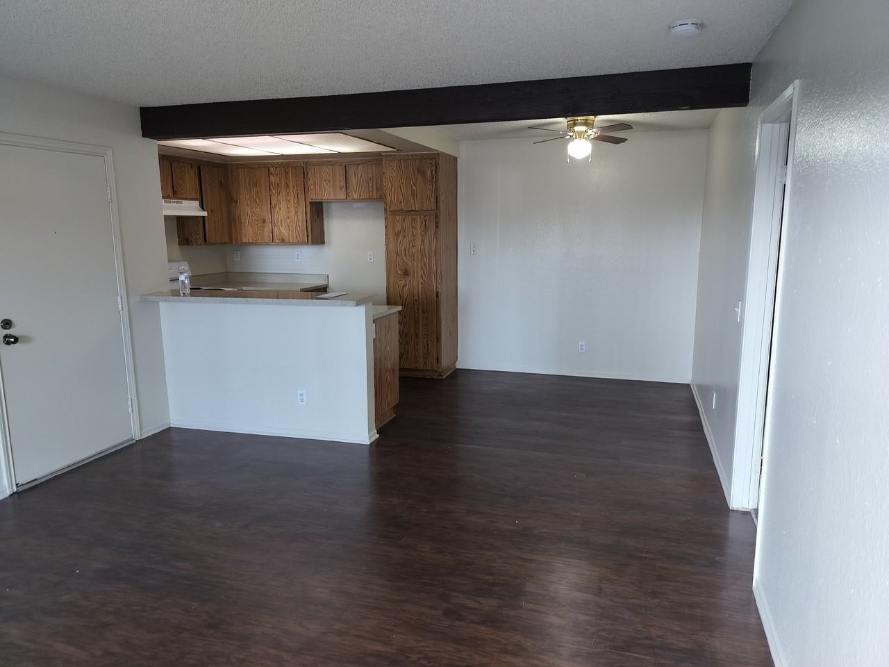 12215 Graham St #27 - Photo 5 of 10
