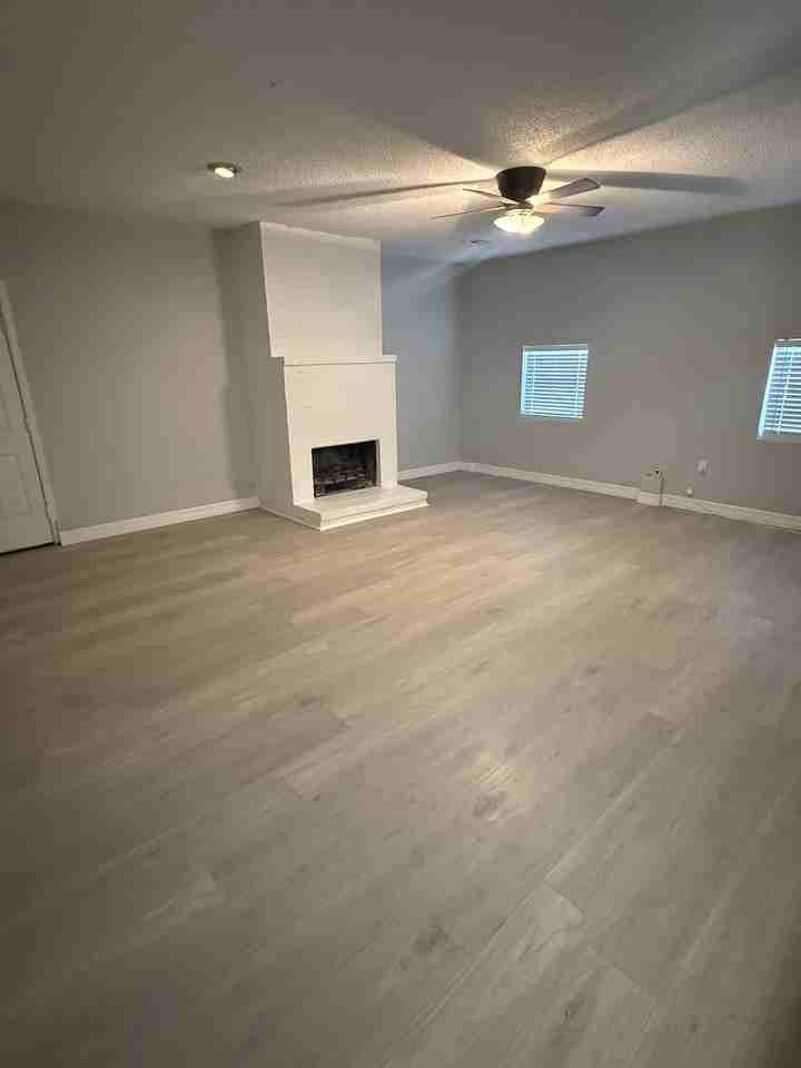 5013 Brookdale St #5013 - Photo 3 of 8