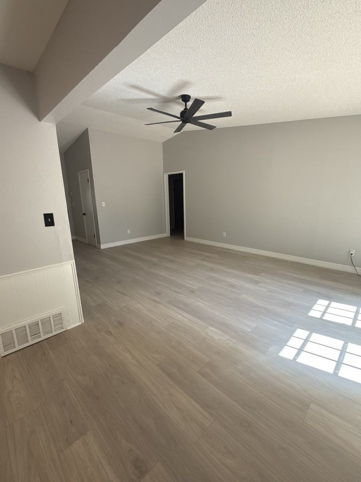 5013 Brookdale St #5013 - Photo 5 of 8