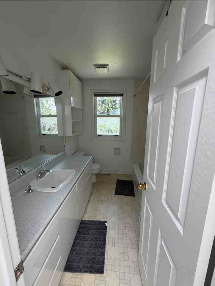 Mitre Pl - Photo 6 of 11