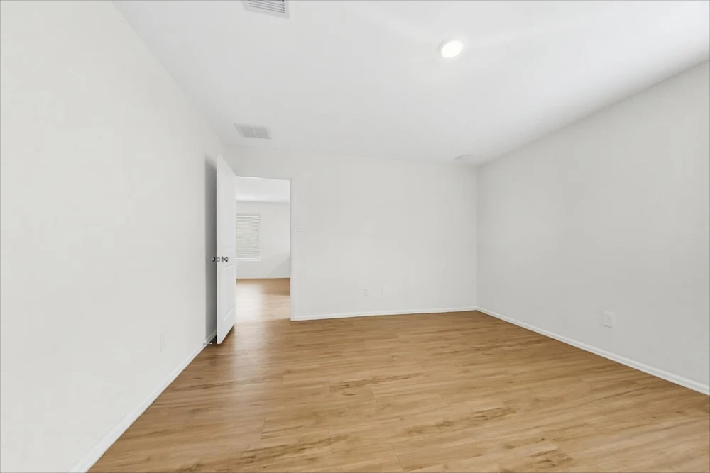 24025 Laurel Farms Dr #NA - Photo 3 of 8