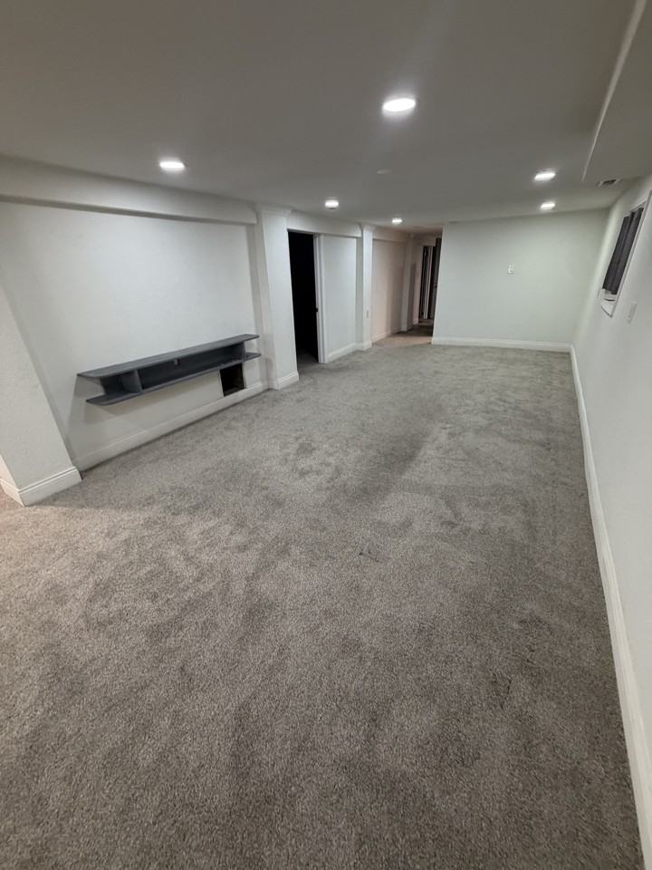 5136 W George St - Photo 2 of 12