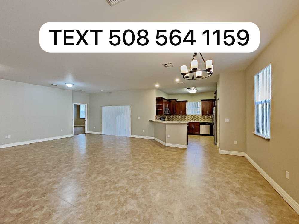 615 Ne 15th Ct #NA - Photo 3 of 10