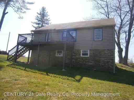 688 Good Rd - Photo 2 of 17
