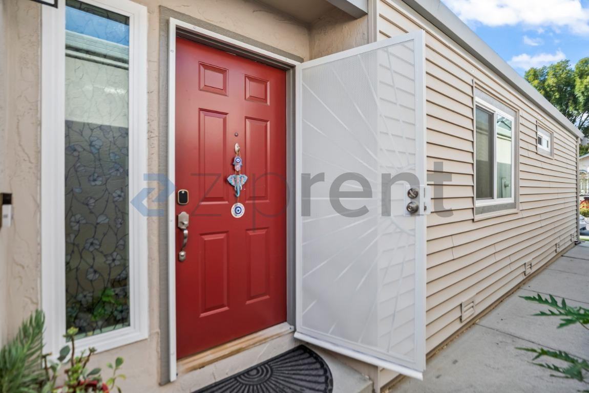 376 Brookmere Dr - Photo 5 of 38