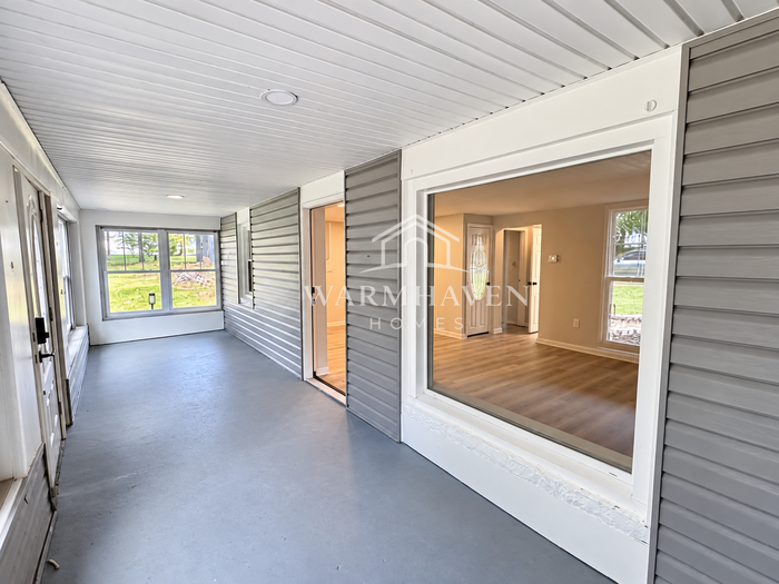 3679 Sanford Ave - Photo 3 of 21