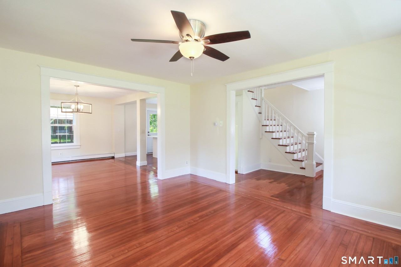 549 Boston Post Rd - Photo 6 of 36