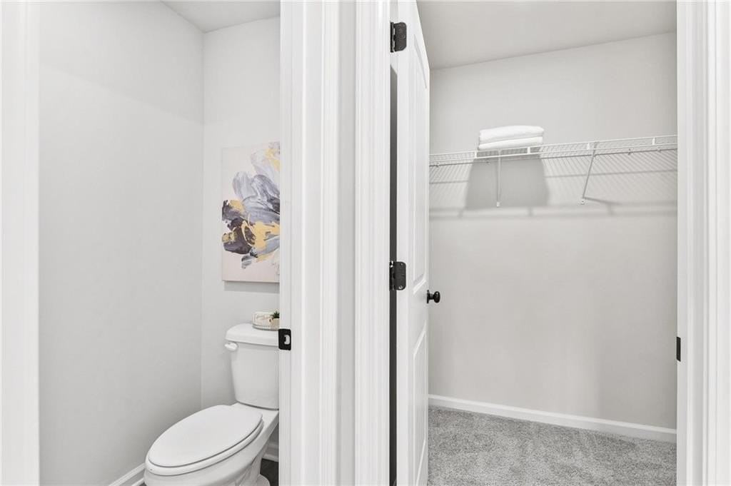 19 Crest Dr #2 - Photo 5 of 17
