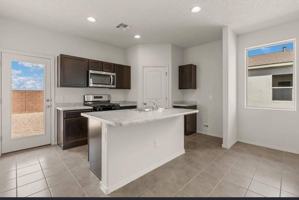 featured image of 32 Camino Viejo