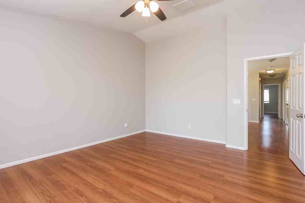 9128 Black Elk Ave - Photo 6 of 19