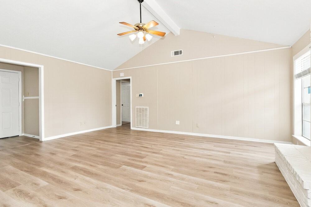 4714 Glendower Dr - Photo 5 of 16