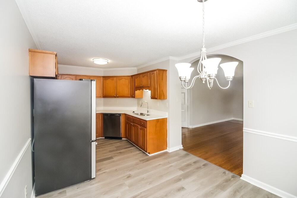 1045 Cross Wood Ln #A1 - Photo 6 of 16