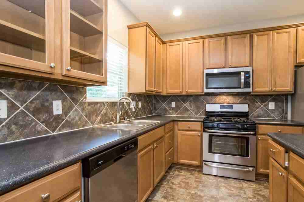 10719 Longleaf Dr - Photo 6 of 14