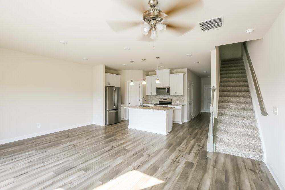 3910 County Down Ave - Photo 6 of 17