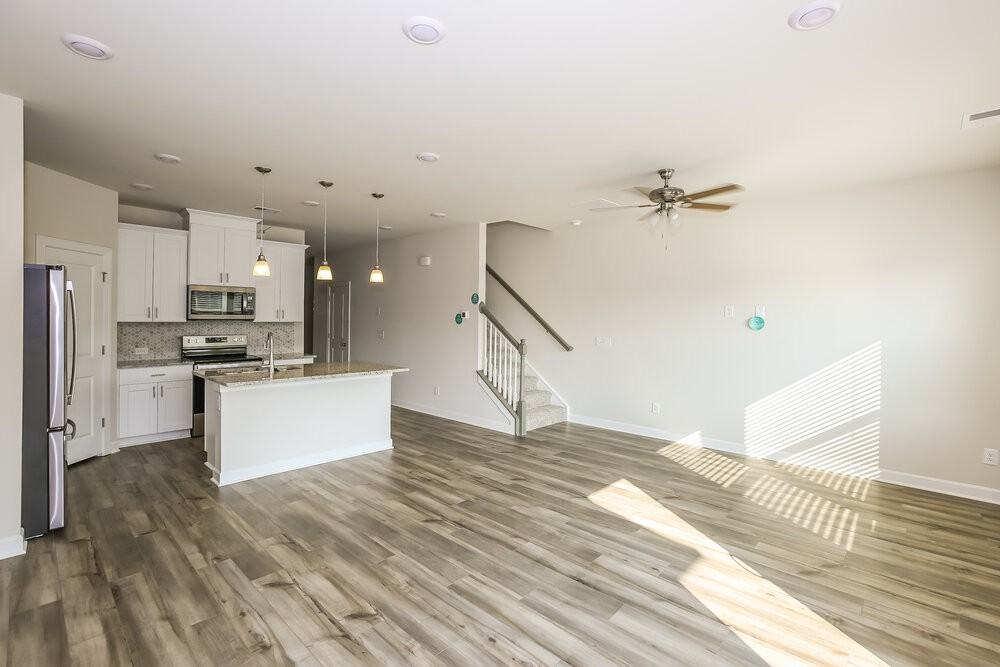 3910 County Down Ave - Photo 7 of 17