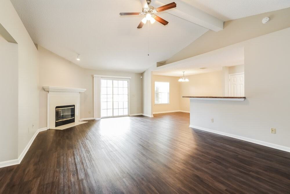 7746 Spring Branch Dr N - Photo 5 of 16