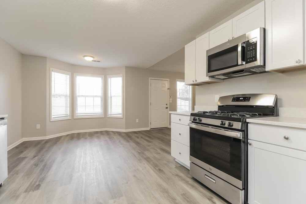 315 Kellys Walk - Photo 6 of 16