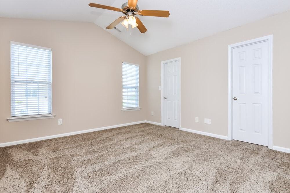 684 Citrus Petal Rd - Photo 6 of 15