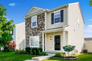 featured image of 4004 Sweet Shadow Ave