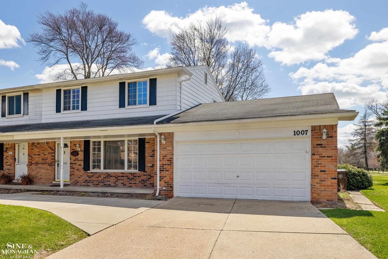 1007 Vernier Rd - Photo 2 of 37