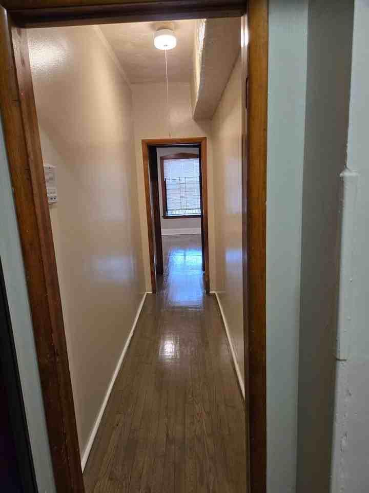 1811 W Garfield Blvd #3 - Photo 4 of 7