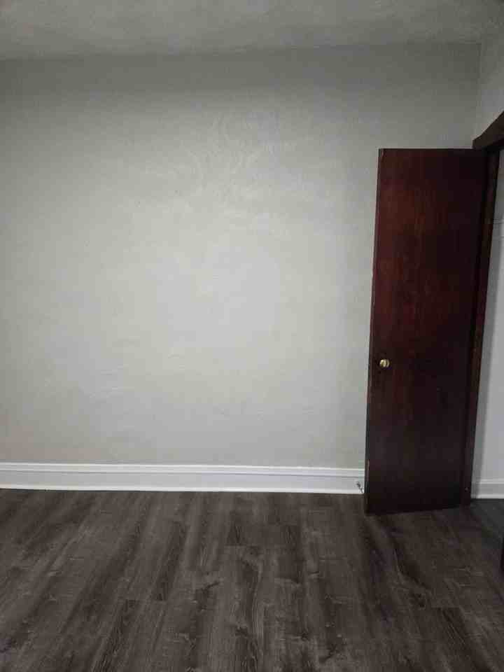 1811 W Garfield Blvd #3 - Photo 5 of 7