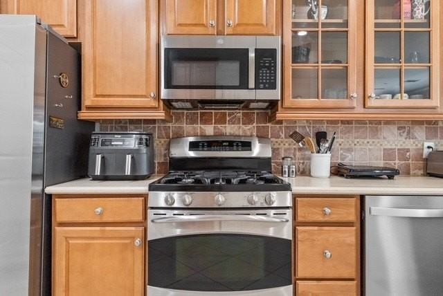 7944 Eddie Dr - Photo 4 of 20
