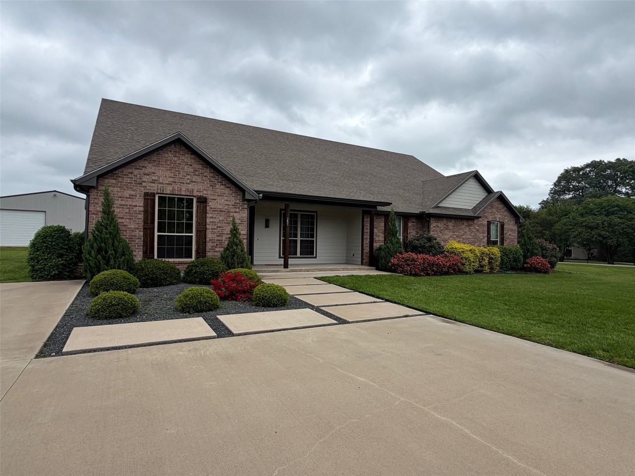 251 Rs County Road 3430 - Photo 2 of 37