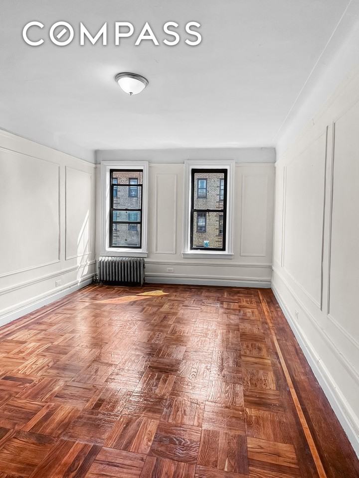 2755 Reservoir Ave #5B - Photo 3 of 7