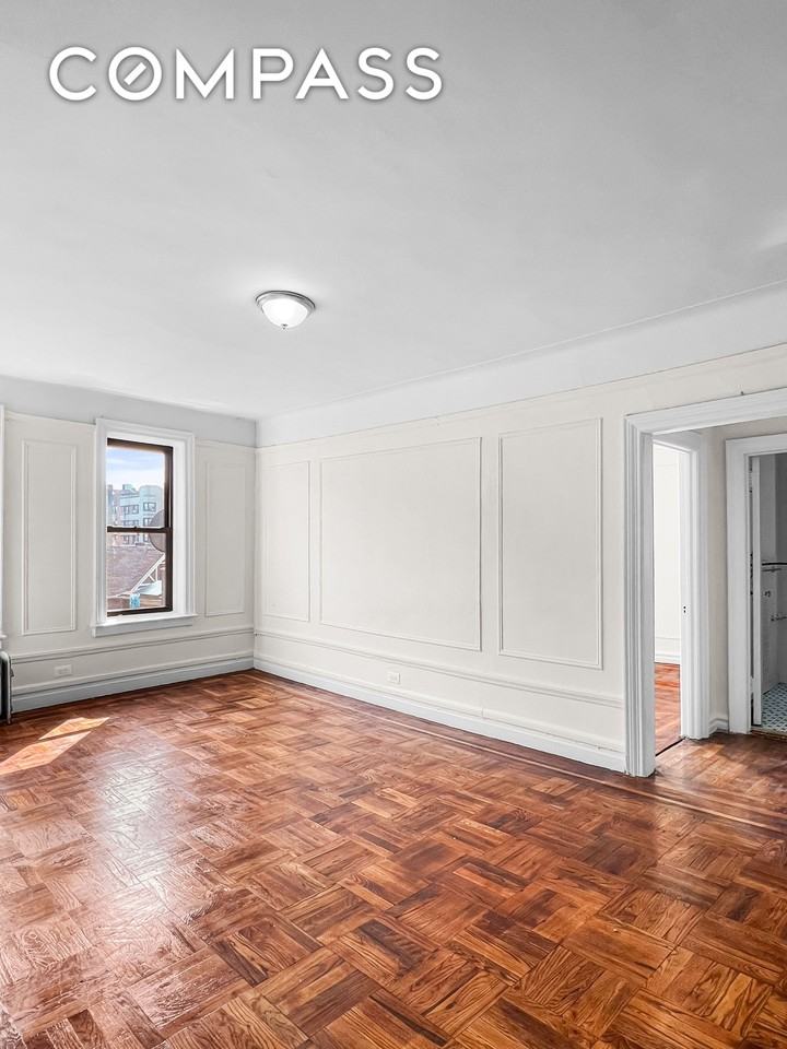 2755 Reservoir Ave #5B - Photo 5 of 7