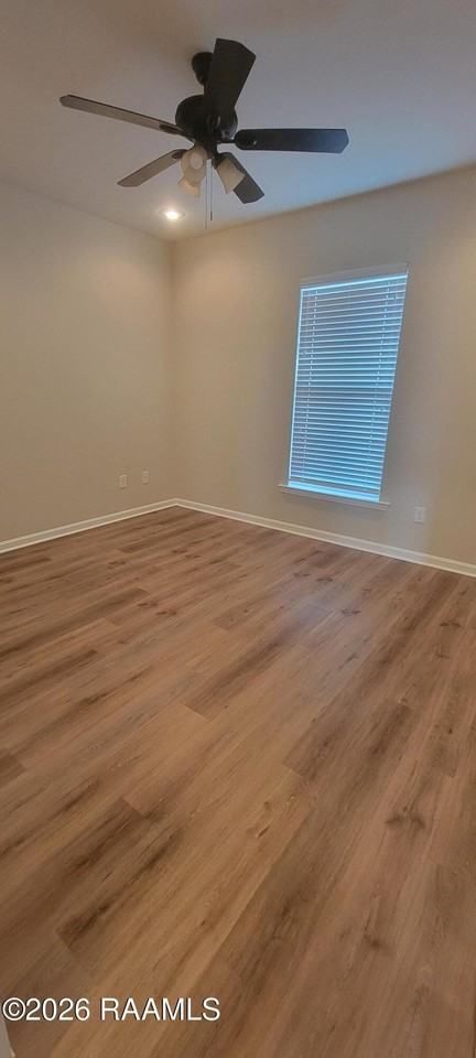 102 Saint Kenan St - Photo 5 of 10