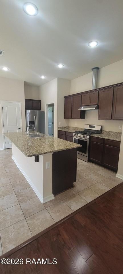 117 Gray Birch Loop - Photo 3 of 9