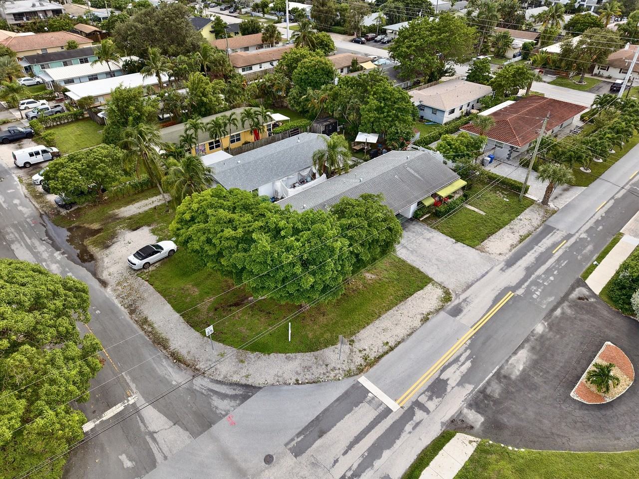 239 Ne 24th Ave - Photo 3 of 31