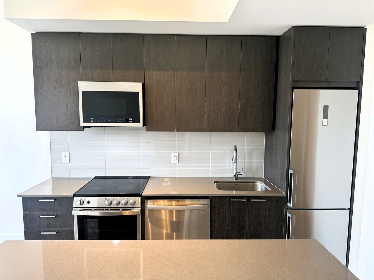 185 Deerfield Road #410 - Photo 4 of 24