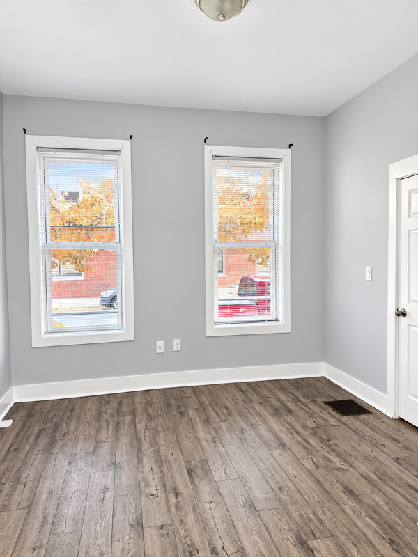 176 W Hanover St ##1 - Photo 2 of 3