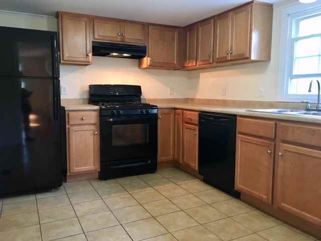 162 1st Crown Point Rd #NA - Photo 7 of 12