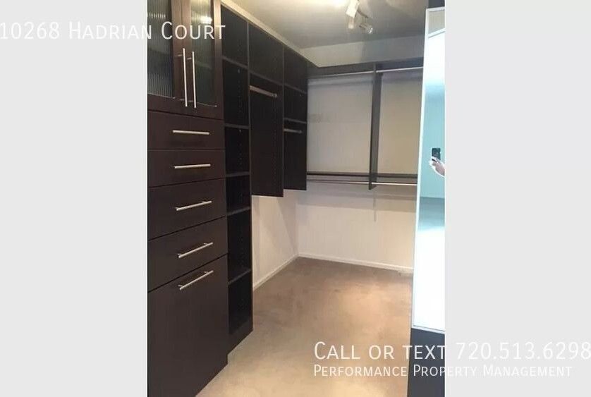 10268 Hadrian Ct - Photo 3 of 7