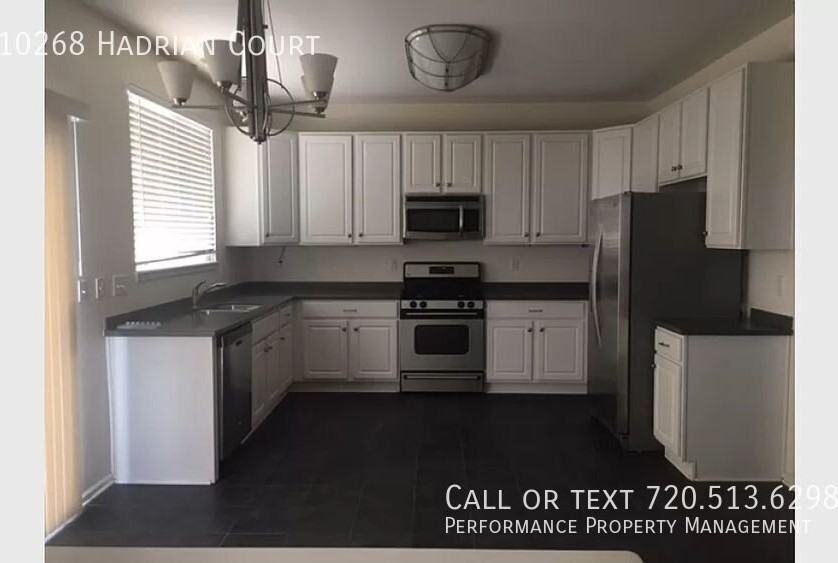 10268 Hadrian Ct - Photo 4 of 7